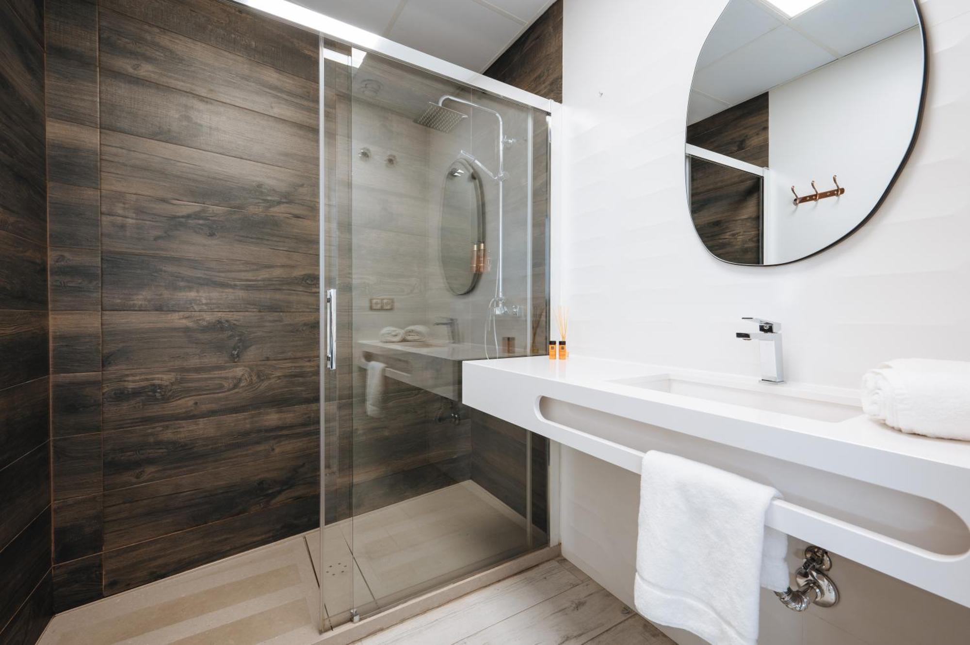 Apartamentos "El Escondite De Triana" Sevilla Eksteriør billede