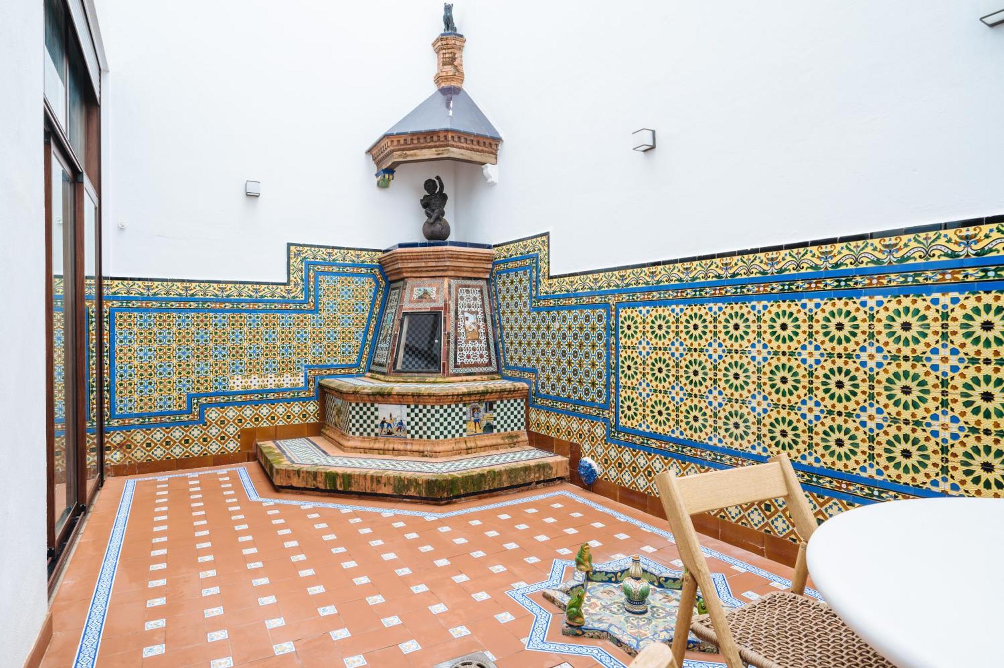 Apartamentos "El Escondite De Triana" Sevilla Eksteriør billede