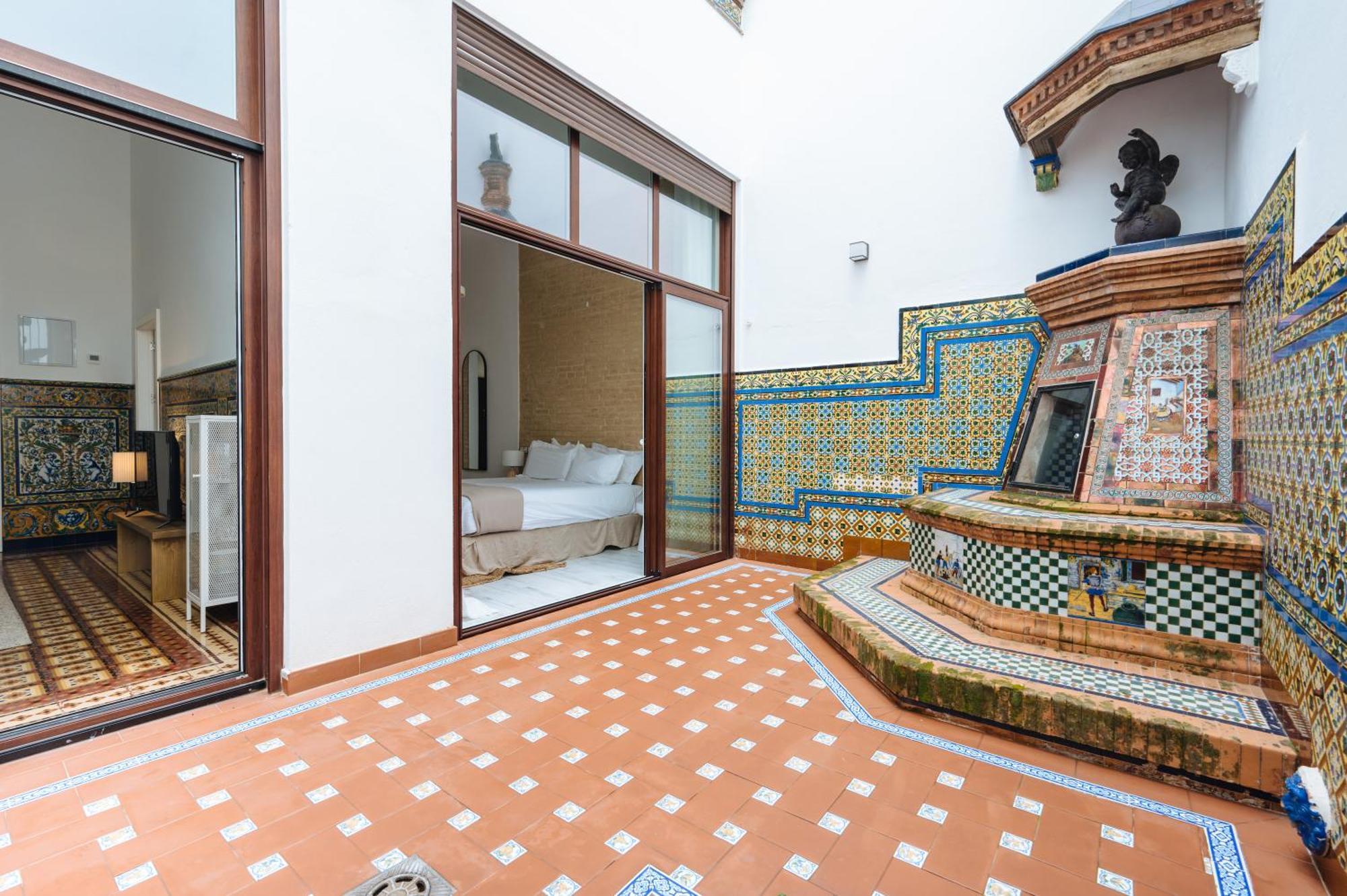 Apartamentos "El Escondite De Triana" Sevilla Eksteriør billede
